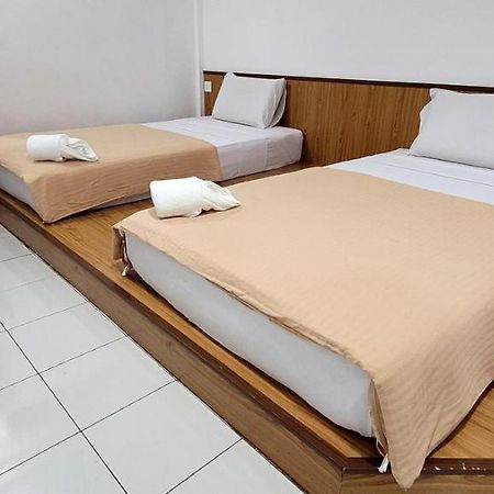 Api-Api Guesthouse Kota Kinabalu Kültér fotó