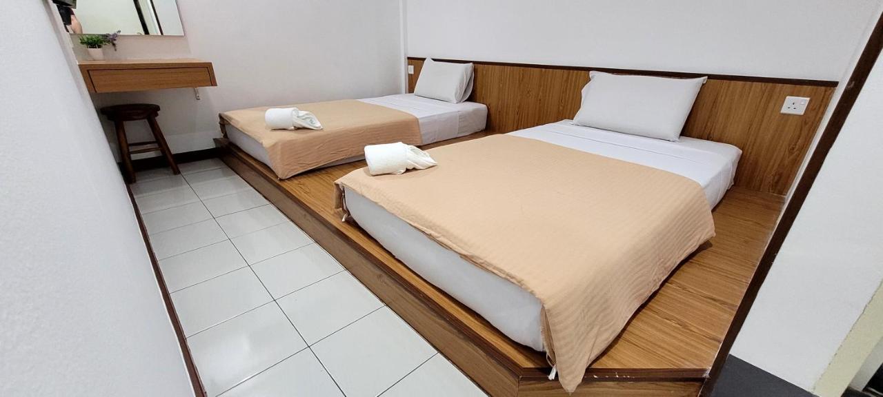 Api-Api Guesthouse Kota Kinabalu Kültér fotó