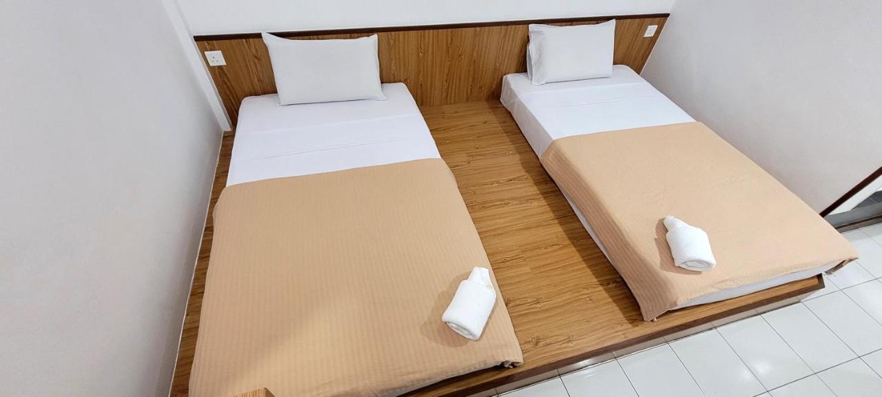 Api-Api Guesthouse Kota Kinabalu Kültér fotó