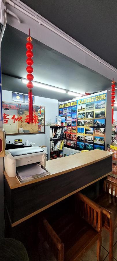 Api-Api Guesthouse Kota Kinabalu Kültér fotó