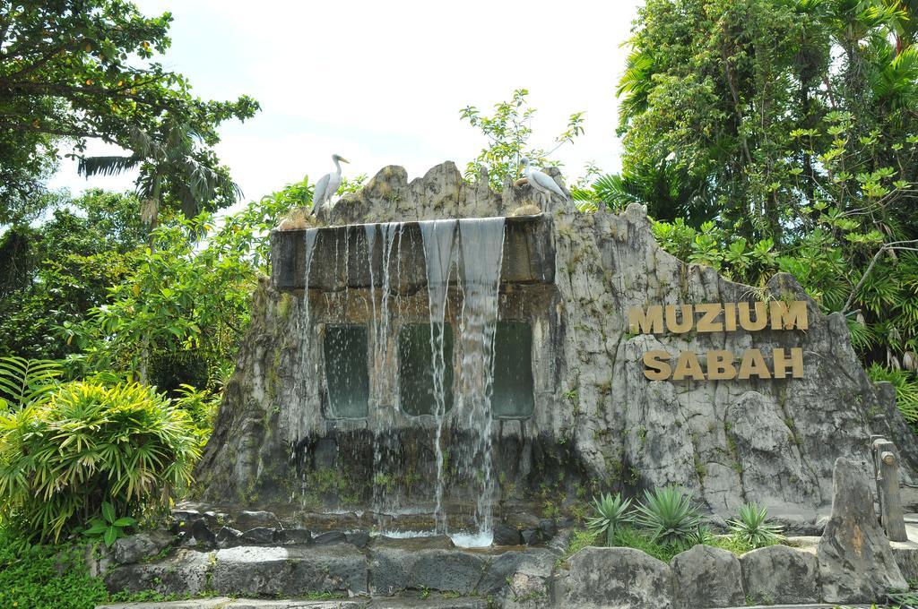 Api-Api Guesthouse Kota Kinabalu Kültér fotó